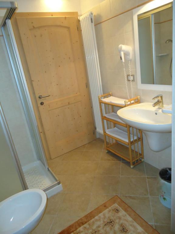 Appartamenti Camere Masi Brenta Rovereto  Buitenkant foto