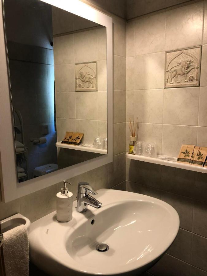 Appartamenti Camere Masi Brenta Rovereto  Buitenkant foto